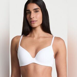 Body By Victoria IPEX Wireless Bra size 34DD